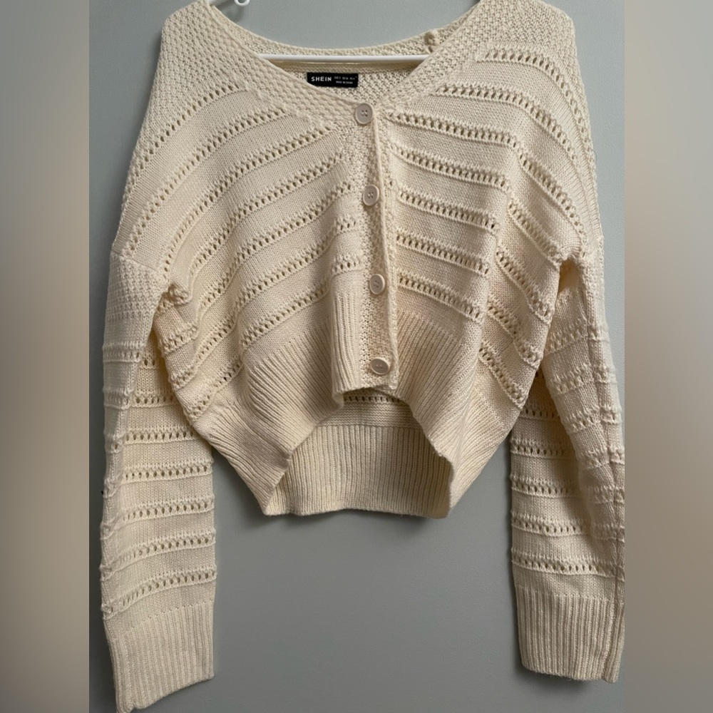Shein, cream white soft sweater, can be used as a cardigan